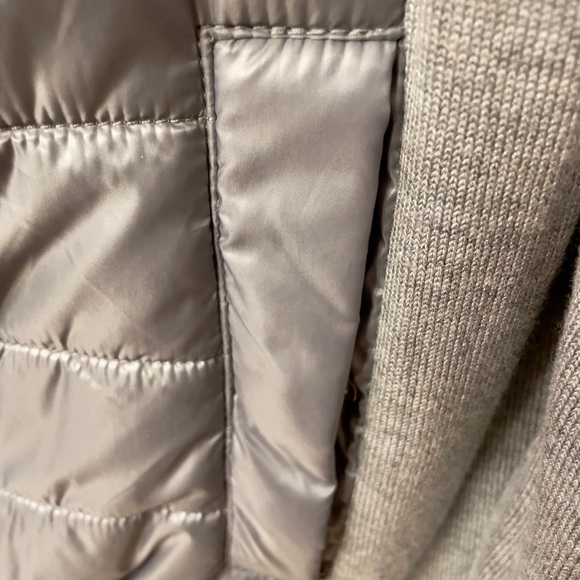 NWT- silver  jacket- L - Picture 4 of 6